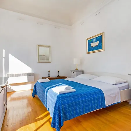 Arty Apartments In The Heart Of Dubrovnik By Irundo Exterior photo