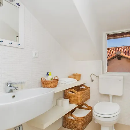 Arty Apartments In The Heart Of Dubrovnik By Irundo Exterior photo