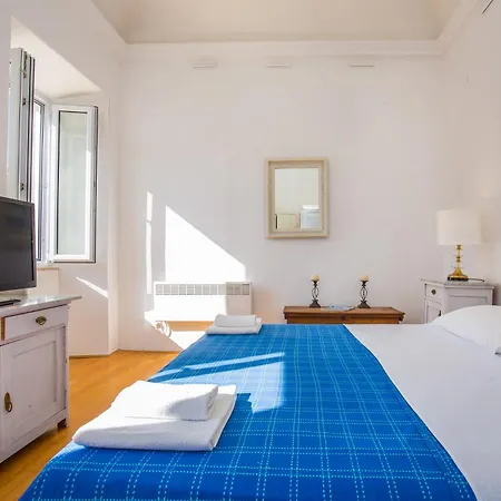 Arty Apartments In The Heart Of Dubrovnik By Irundo Exterior photo