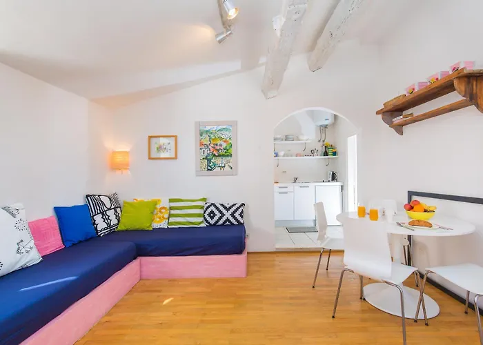 Arty Apartments In The Heart Of Dubrovnik By Irundo